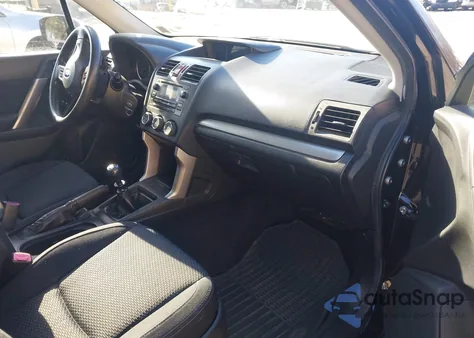 2015 Subaru Forester 2.5I z USA, uszkodzony, nr VIN JF2SJAACXFG494163